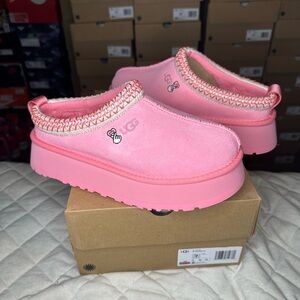 Size 7W - Ugg Tazz Love ‘25 Tropical Pink Slippers Limited Edition